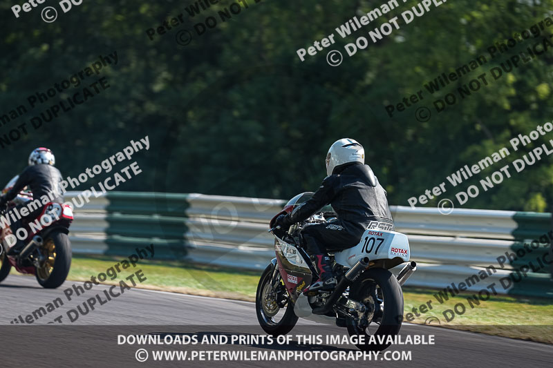 cadwell park;cadwell park photographs;cadwell trackday photographs;enduro digital images;event digital images;eventdigitalimages;peter wileman photography;racing digital images;trackday digital images;trackday photos